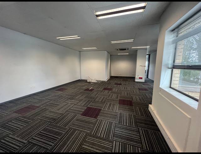 270M² OFFICE TO LET IN ILLOVO